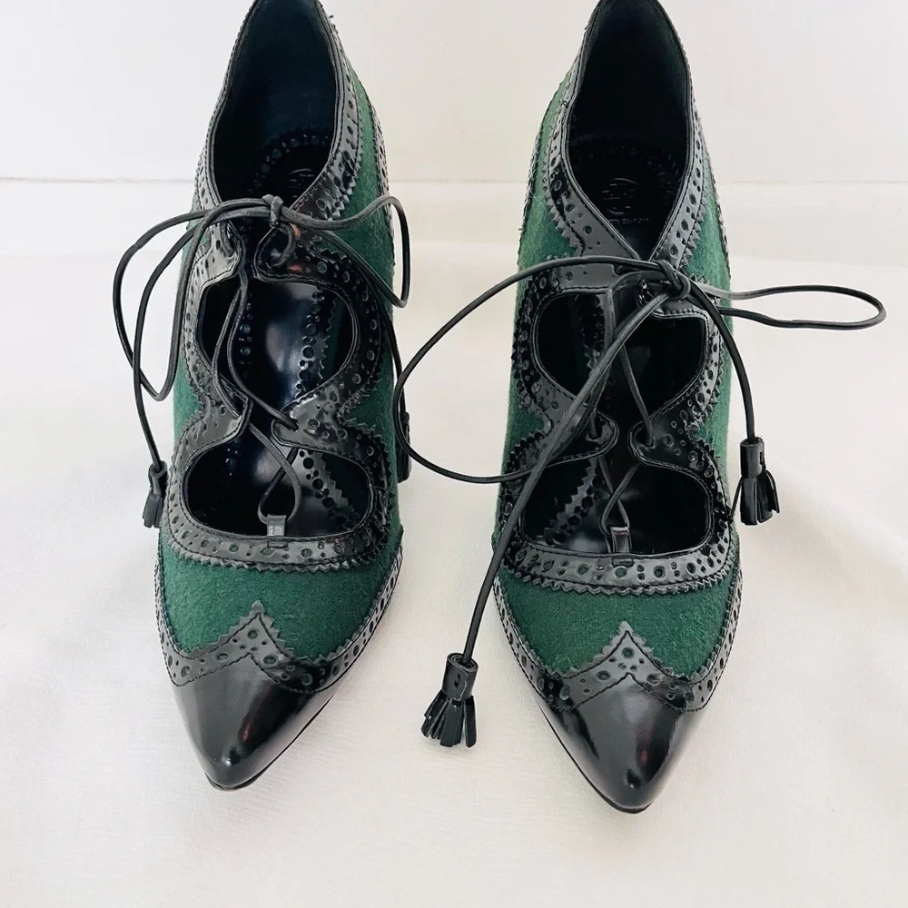 Tory Burch Hawthorne lace up Elegant Green and Black Women's Heels 9